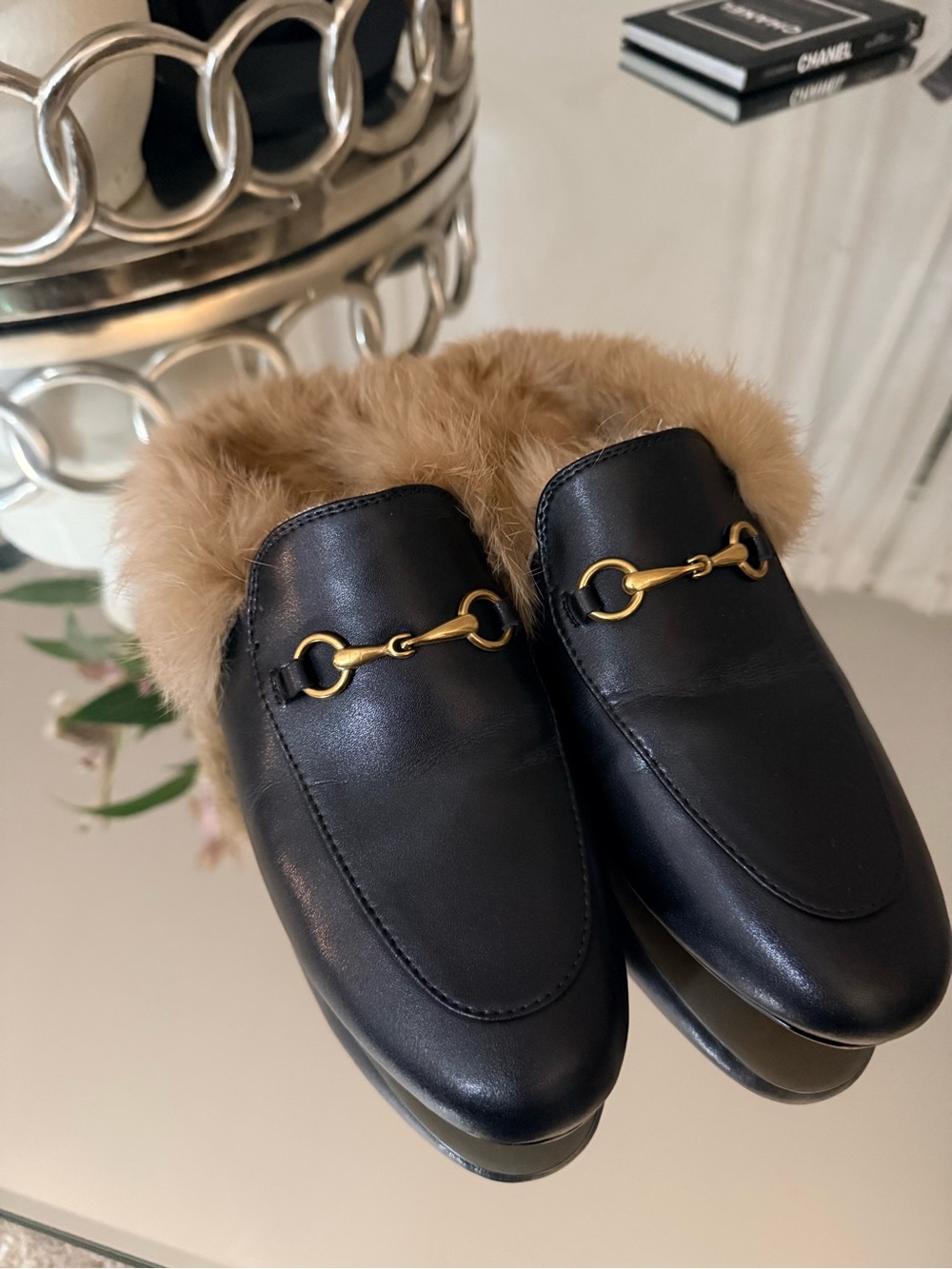 ARQA Black Leather Fur-Lined Slip-On Mloafer with Gold Horsebit